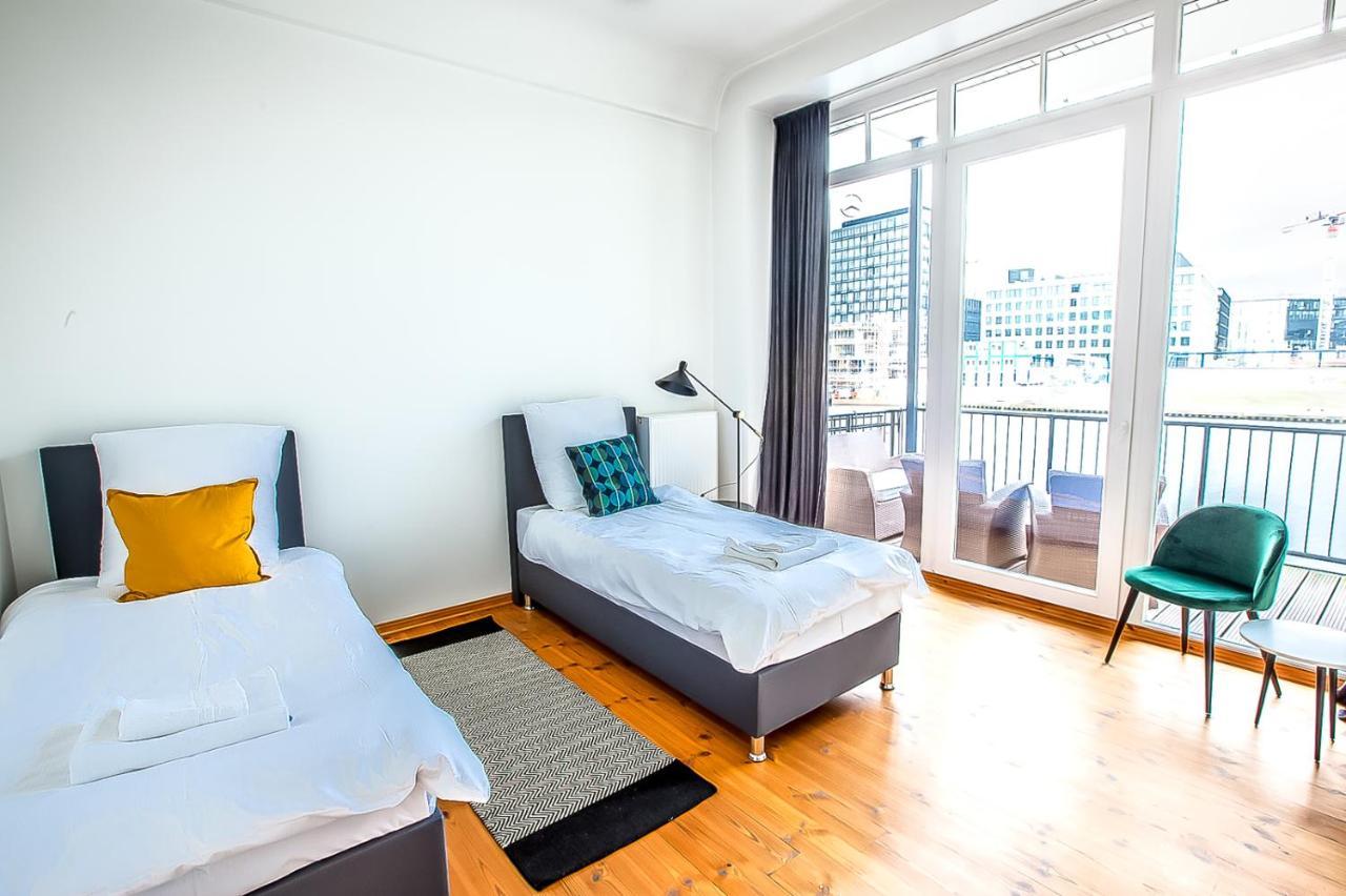 Family-Friendly Waterfront Loft, 3 Bedrooms, 130 M2 Берлин Екстериор снимка